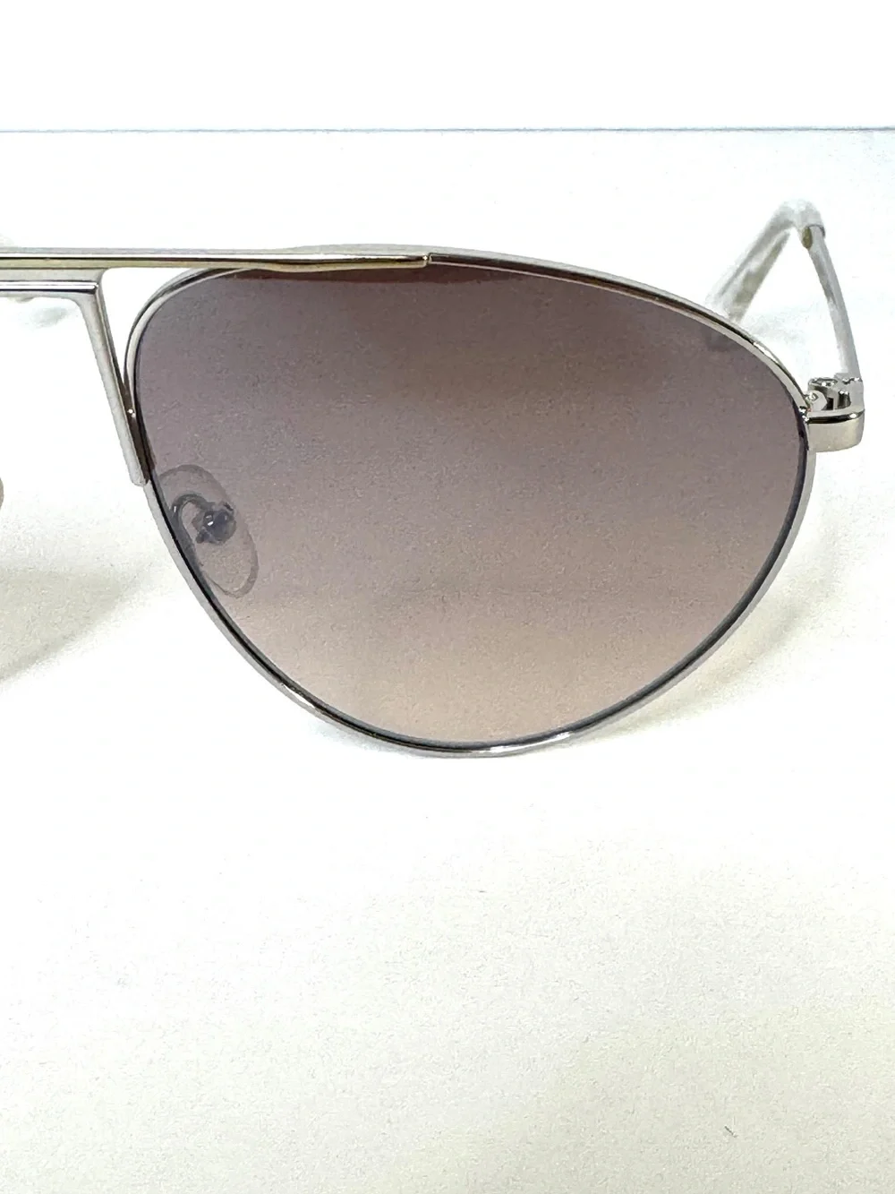 DIANE VON FURSTENBERG Silver Aviator NEW Sunglasses DVF 852S